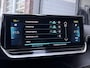 Peugeot e-208 GT EV 3-FASEN 50kWh 136pk | TWO-TONE! | PANODAK | STOELVERW. | ADAPTIVE CRUISE | DODEHOEKBEW. | WARMTEPOMP | CAMERA | NAVI