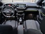 Peugeot e-208 GT EV 3-FASEN 50kWh 136pk | TWO-TONE! | PANODAK | STOELVERW. | ADAPTIVE CRUISE | DODEHOEKBEW. | WARMTEPOMP | CAMERA | NAVI