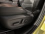 Hyundai Kona Electric EV Premium 64 kWh | Trekhaak | Voorstoelen vewarmd&verkoeld | Warmtepomp | Adapt. Cruise | HUD | Leder |