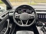 Volkswagen Arteon Shooting Brake 1.4 TSI eHybrid R-Line | Trekhaak | Leder | A-Camera | SOH 96% |