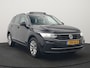 Volkswagen Tiguan 1.4 TSI eHybrid Elegance Plug In Hybrid 245pk Dealer O.H. PHEV | Trekhaak Af Fabriek | Panodak | Adaptive Cruise | Camera | Stuur Verwarmd | Apple Carplay | Keyless | Blis | Navigatie | DAB |
