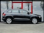 Skoda Karoq 1.5 TSI ACT Business Edition | Camera | Navigatie | DAB+ | Climate Control | PDC | Cruise Control | LED Koplampen | 17'' Lichtmetalen Velgen | Metallic Lak | Elektrische Handrem | Auto-Hold |