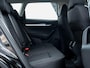 Skoda Karoq 1.5 TSI ACT Business Edition | Camera | Navigatie | DAB+ | Climate Control | PDC | Cruise Control | LED Koplampen | 17'' Lichtmetalen Velgen | Metallic Lak | Elektrische Handrem | Auto-Hold |
