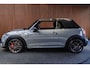 MINI John Cooper Works Mini Cabrio 2.0 232pk HUD Navi Leer Camera Harman K. PDC Carplay Keyless Go & Entry LM velgen Zwarte binnenhemel Stoelverwarming Sportstoelen LED BTW auto!