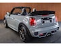 MINI John Cooper Works Mini Cabrio 2.0 232pk HUD Navi Leer Camera Harman K. PDC Carplay Keyless Go & Entry LM velgen Zwarte binnenhemel Stoelverwarming Sportstoelen LED BTW auto!