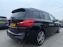 BMW 2-Serie Gran Tourer 220i Centennial High Executive VolOptie Grote beurt en Apk Gehad ACC LaneAssist