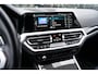 BMW 3-Serie 320e M-sport Dravitgrijs Schuifdak Carbon 19-inch Camera Stoelverwarming