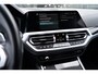 BMW 3-Serie 320e M-sport Dravitgrijs Schuifdak Carbon 19-inch Camera Stoelverwarming
