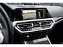 BMW 3-Serie 320e M-sport Dravitgrijs Schuifdak Carbon 19-inch Camera Stoelverwarming