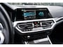 BMW 3-Serie 320e M-sport Dravitgrijs Schuifdak Carbon 19-inch Camera Stoelverwarming