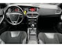 Volvo V40 T3 153PK AUT6 Polar+ Sport| Panodak| Camera| H&K sound| Trekhaak