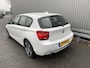 BMW 1-Serie 114i Business+ Leer, Navi, A/C, CC, PDC, LM, nw. APK – Inruil Mogelijk –