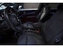 MINI Cooper Mini 1.5 Navi Leer Camera PDC Carplay Keyless Go & Entry LM velgen Zwarte binnenhemel Stoelverwarming Sportstoelen LED BTW auto!