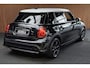 MINI Cooper Mini 1.5 Navi Leer Camera PDC Carplay Keyless Go & Entry LM velgen Zwarte binnenhemel Stoelverwarming Sportstoelen LED BTW auto!