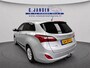 Hyundai i30 Wagon 1.6 GDI i-Motion Nette auto! | Airco | Bluetooth telefoonvoorbereiding | Buitenspiegels elektrisch verstel- en verwarmbaar