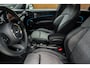 MINI Cooper Mini 1.5 Navi Leer Camera PDC Carplay Keyless Go & Entry LM velgen Zwarte binnenhemel Stoelverwarming Sportstoelen LED BTW auto!