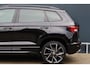 Skoda Karoq 1.5 TSI ACT Sportline Business Automaat | Virtual Cockpit | Trekhaak | Panoramadak | Adaptieve Cruise | Stoelverwarming | Camera | Canton