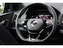 Skoda Karoq 1.5 TSI ACT Sportline Business Automaat | Virtual Cockpit | Trekhaak | Panoramadak | Adaptieve Cruise | Stoelverwarming | Camera | Canton