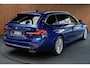BMW 5-Serie Touring 530e xDrive Navi Leer Camera PDC Carplay LED Climate voor & achter Elektr. achterklep Virtual Stoelverwarming DAB LM velgen