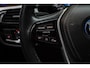 BMW 5-Serie Touring 530e xDrive Navi Leer Camera PDC Carplay LED Climate voor & achter Elektr. achterklep Virtual Stoelverwarming DAB LM velgen