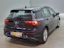 Volkswagen Golf 1.0 eTSI Life | Navi | Clima | PDC |*