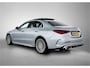 Mercedes-Benz C-klasse 300 e Business Solution AMG AMG Line | Panorama Schuif-Kanteldak | Distronic | Lederen bekleding | Alarm | Parkeerpakket met 360°-camera | 20 Inch AMG Velgen. Inclusief 24 maanden Mercedes-Benz Certified garantie voor Europa.