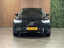 Volvo XC60 T6 AWD Recharge Ultra Dark | Luchtvering | Trekhaak | 360° Camera | Head-Up Display | Harman Kardon | Adaptieve Cruise Control | Stoelverwarming voor+achter | Stuurwielverwarming | Full LED Meesturende koplampen | Pilot Assist | BLIS Dode Hoek Detectie | Elektrische voorstoelen geheugen | Quilted Nordico bekleding | Zitting verlenging voorstoelen | Lederen Dashboard | Schuifdak | 20 Inch | Google Infotainment | Keyless Drive | Parkeersensoren voor+achter | Privacy Glass | Elektrisch bedienbare achterklep | Alarm Klasse III | DAB Radio | Apple Carplay/Android Auto | Draadloos telefoon opladen | Volvo On Call met mobiele App functie | Onyx Black Metallic |