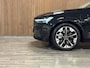 Volvo XC60 T6 AWD Recharge Ultra Dark | Luchtvering | Trekhaak | 360° Camera | Head-Up Display | Harman Kardon | Adaptieve Cruise Control | Stoelverwarming voor+achter | Stuurwielverwarming | Full LED Meesturende koplampen | Pilot Assist | BLIS Dode Hoek Detectie | Elektrische voorstoelen geheugen | Quilted Nordico bekleding | Zitting verlenging voorstoelen | Lederen Dashboard | Schuifdak | 20 Inch | Google Infotainment | Keyless Drive | Parkeersensoren voor+achter | Privacy Glass | Elektrisch bedienbare achterklep | Alarm Klasse III | DAB Radio | Apple Carplay/Android Auto | Draadloos telefoon opladen | Volvo On Call met mobiele App functie | Onyx Black Metallic |