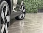 Volvo XC40 Recharge Ultimate 70 kWh | Vol! | Schuifdak | 360° Camera | All Season banden | Harman Kardon | Adaptieve Cruise Control | Bestuurdersstoel elektrisch geheugen | Stoel en Stuurwielverwarming | 20 Inch | Passagiersstoel elektrisch | Microtech bekleding | Zitting verlenging voorstoelen | Pilot Assist | BLIS Dode Hoek Detectie | Warmtepomp | Google Infotainment | Keyless Drive | Verlichtingspack 2 | Parkeersensoren voor+achter | Privacy Glass | Elektrisch bedienbare achterklep | Alarm Klasse III | Draadloos telefoon opladen | DAB Radio | Apple Carplay/Android Auto | Volvo On Call met mobiele App functie | Onyx Black Metallic |