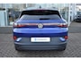 Volkswagen ID.4 Limited Edition | 'App-Connect' draadloze smartphone integratie | Achterbank in ongelijke delen neerklapbaar incl. middenarmsteun en doorlaadmogelijkheid | Afstandscontrolesysteem (Front Assist), met voetgangers- en fietsersherkenning