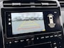 Hyundai Tucson 1.6 T-GDI HEV Comfort Smart / Elektrische Achterklep / Navigatie / Stoel & Stuurverwarming / Android Auto & Apple CarPlay / Adaptieve Cruise Control / Achteruitrijcamera / Parkeersensoren Voor + Achter / Passagiersstoel In Hoogte Verstelbaar /