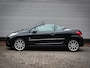 Peugeot 207 CC 1.6 VTi Roland Garros | Clima | Cruise | Leer | Stoelverwarming | Pdc | 17 Inch | Roland Garros |