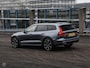 Volvo V60 Cross Country 2.0 D4 AWD Intro Edition Panoramadak HUD Harman Kardon Memory Keyless Camera Cruise Control Adaptief 20"