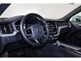Volvo XC60 B5 AWD Inscription - Panoramisch schuif-/kanteldak - Head-up display - Harman Kardon - Elektr. verstelbare voorstoelen met geheugen - Adaptive Cruise Control met Pilot Assist - BLIS dodehoekassistentie - 360 graden camera - Parkeerverwarming - Full LED verlichting met bochtenverlichting - Verwambaar stuur - Verwarmbare voorstoelen - DAB - Sportstuur - 230V aansluiting - Getint glas - Zwarte hemel - 4 zone climate control - Elektr. inklapbare trekhaak