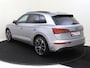 Audi Q5 50 TFSI e S edition | Panoramadak | Luchtvering | Trekhaak | 360 camera | 3-zone airco | LED matrix verlichting | Keyless | Parkeerassistent |