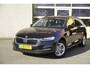 Skoda Octavia Combi 1.0 TSI Business Edition BJ2021 Lmv 16" | Led V+A | Pdc | Navi | Dynamische knipperlichten | Elek. achterklep | App-Connect | Dashboard verlichting | Virtual cockpit | Climate control | Cruise control | Extra getint glas