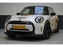 MINI Mini Electric Classic 33 kWh | Zwart optiek | Navigatie | Stoelverwarming | Privacy Glass