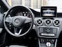 Mercedes-Benz A-klasse 160 Ambition NL-auto, sportstoel, LED