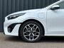 Kia Ceed Sw 1.6 GDI PHEV 141pk DCT6 ExecutiveLine | Schuif/kanteldak I Memory | Stoelkoeling | Stoel/Stuurwielverwarming | Dodehoek |