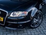 Audi RS4 A4 Cabriolet 4.2 V8 quattro | Ceramic Schijven | Bose Audio | Sluitende Historie | KW Performance Schroefset | Lederen RS zetels | Carrbon | Climate Control | Cruise Control | Parkeersensoren | Navigatie |