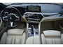 BMW 5-Serie Touring 540i xDrive High Executive '17 M Pakket Leder Clima Navi Cruise Inruil mogelijk