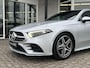 Mercedes-Benz A-klasse 180 Business Solution AMG | Memory | Panoramadak | Sfeerverlichting