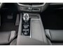 Volvo XC60 2.0 T8 Plug-in Hybrid AWD Plus Black Edition | PHEV | Panoramadak | 360 Graden Camera | Harman Kardon Audio | Lichtmetalen Velgen 21 inch | Sportstoelen | Keyless Entry | Stuur- / Stoelverwarming | Keyless | Navigatie | Apple Carplay | Android Auto