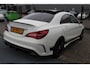 Mercedes-Benz CLA 45 AMG 4MATIC 381pk Panoramadak/Schaalstoelen/Navigatie/Achteruitrijcamera/Performance uitlaat/Elektrische best. stoel met geheugen/Sfeerverlichting/Keyless/Stoelverwarming/Inklapbare spiegels/Dodehoek detectie/Apple carplay/Led koplampen