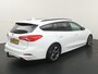 Ford Focus Wagon EcoBoost 125 pk ST-Line | Trekhaak | Winter Pack | Camera | 4 seiz. banden | Keyless entry | 100% dealer onderh.