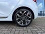 Renault Clio 1.6 E-Tech Hybrid 140 Intens Plus - Automaat - Navi - Parkeerhulp + Camera