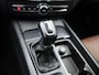 Volvo XC60 2.0 T5 Momentum | Automaat | Apple Carplay / Android Auto | Lederen Bekleding | Parkeersensoren |