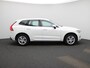 Volvo XC60 2.0 T5 Momentum | Automaat | Apple Carplay / Android Auto | Lederen Bekleding | Parkeersensoren |