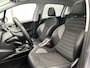 Peugeot 2008 1.2 PureTech Allure Navigatie Panorama Climate Cruise