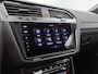 Volkswagen Tiguan 1.4 TSI eHybrid 245pk PHEV R-Line Business / Travel Assist / Adaptief onderstel / Demonstratieauto